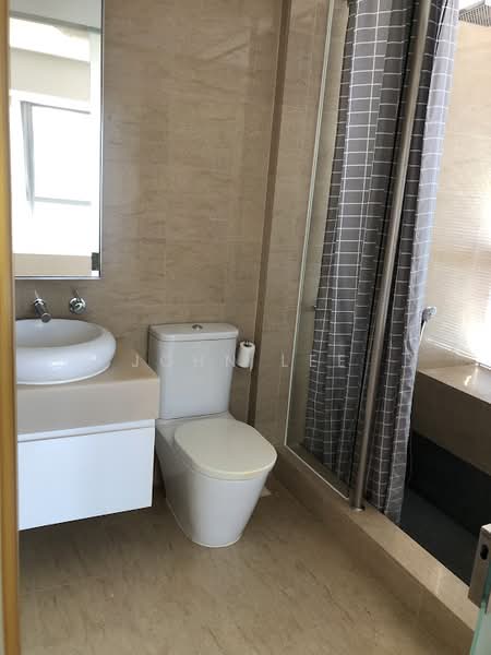 The Clift, 21 McCallum Street, 2 Bedrooms, 775 sqft, Apartment For Rent, by John Lee, 25240223 - PropertyGuru.com.sg