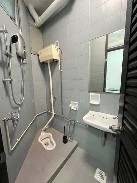 For Rent - Rivershire