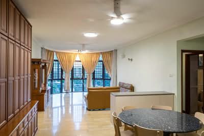 For Rent - Parc Oasis