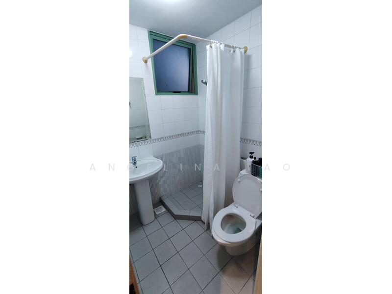 For Rent - Tiara