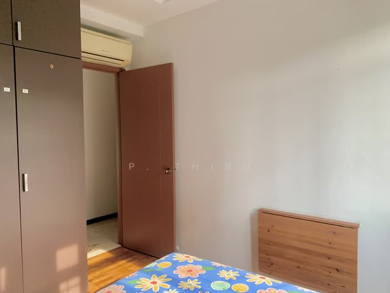 Summerdale, 8 Boon Lay Drive, Room Rental, 200 sqft, Condominium For Rent, by Thiru P, 25240476 - PropertyGuru.com.sg