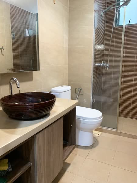 Summerdale, 8 Boon Lay Drive, Room Rental, 200 sqft, Condominium For Rent, by Thiru P, 25240476 - PropertyGuru.com.sg