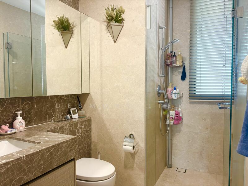 For Sale - 8 Saint Thomas