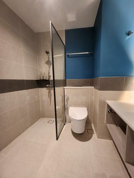 For Rent - Coliwoo - 404 Pasir Panjang (Few mins Walk to NUS) - Deluxe Twin Studio