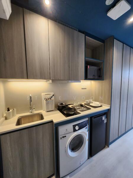 For Rent - Coliwoo - 404 Pasir Panjang (Few mins Walk to NUS) - Deluxe Twin Studio