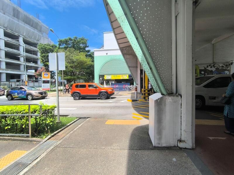 131 Jurong Gateway Road, 131 Jurong Gateway Road, 2,000 sqft, Shop / Shophouse For Rent, by CAI SHEN, 25241346 - CommercialGuru.com.sg