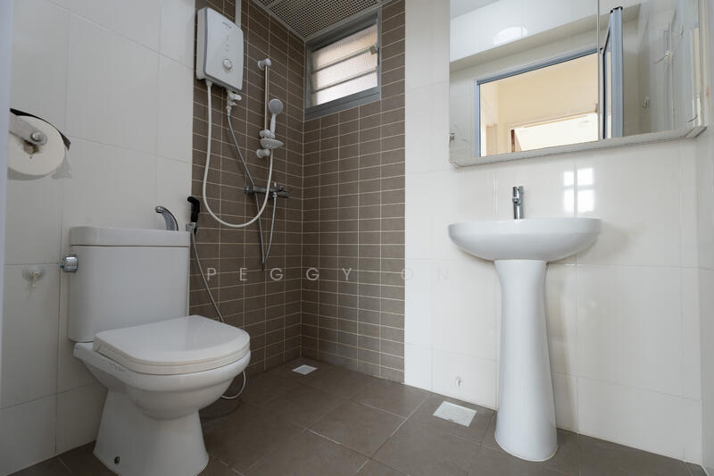 130B Canberra Crescent, 130B Canberra Crescent, 2 Bedrooms, 700 sqft