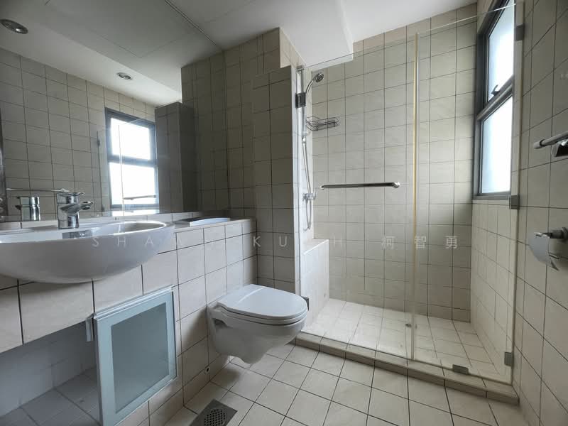 Golden Rise Semi Detached at Lorong Chuan Serangoon Garden estate, Golden Rise, 4 Bedrooms, 3,800 sqft, Semi-Detached House For Rent, by Shawn Kuah 柯智勇, 25241516 - PropertyGuru.com.sg