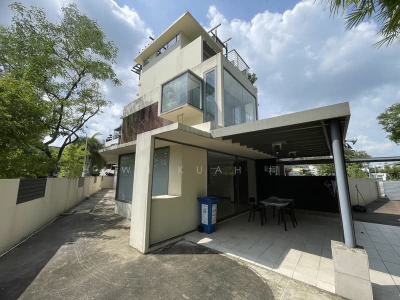 Golden Rise Semi Detached at Lorong Chuan Serangoon Garden estate, Golden Rise, 4 Bedrooms, 3,800 sqft, Semi-Detached House For Rent, by Shawn Kuah 柯智勇, 25241516 - PropertyGuru.com.sg