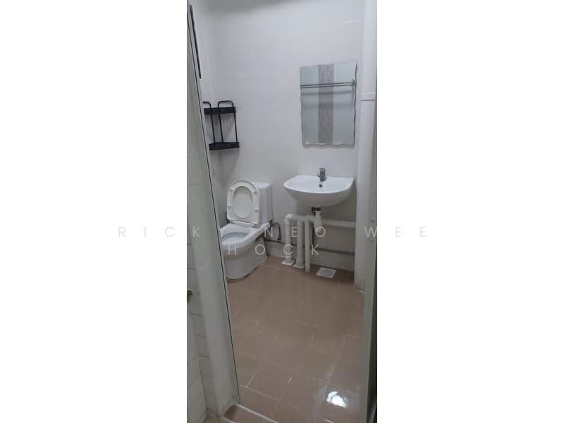 240 Tampines Street 21, 240 Tampines Street 21, Pasir Ris / Tampines, 2 Bedrooms, 796 sqft, HDB Flat For Rent, by Ricky Neo Wee Hock, 25241755 - PropertyGuru.com.sg