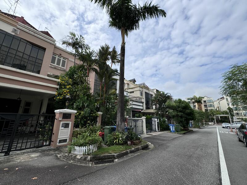 Park Villas, Park Villas Rise, 5 Bedrooms, 4,000 sqft, Terraced House For Sale, by Lynn Chia, 25241857 - PropertyGuru.com.sg