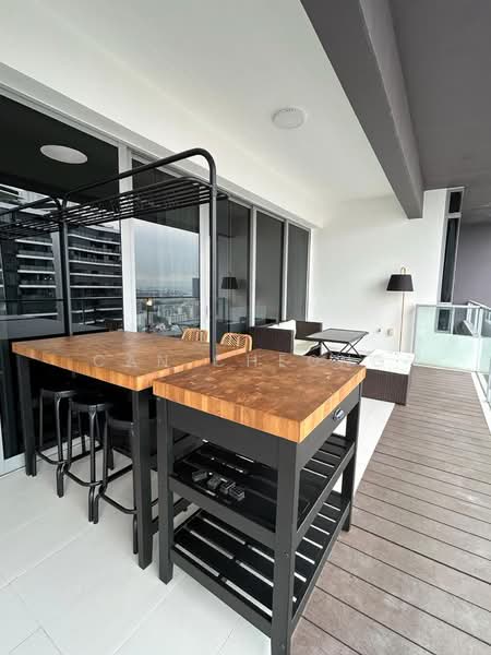 Ascentia Sky, 3 Alexandra View, Room Rental, 150 sqft, Apartment For Rent, by Can Cheong, 25242382 - common balcony - PropertyGuru.com.sg