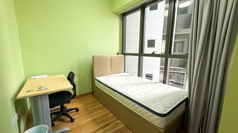 Commonwealth Towers, 230 Commonwealth Avenue, Alexandra / Commonwealth, Room Rental, 150 sqft, Condominium For Rent, by Eunice Chong, 25242566 - PropertyGuru.com.sg