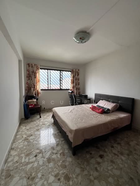 For Rent - 213 Jurong East Street 21