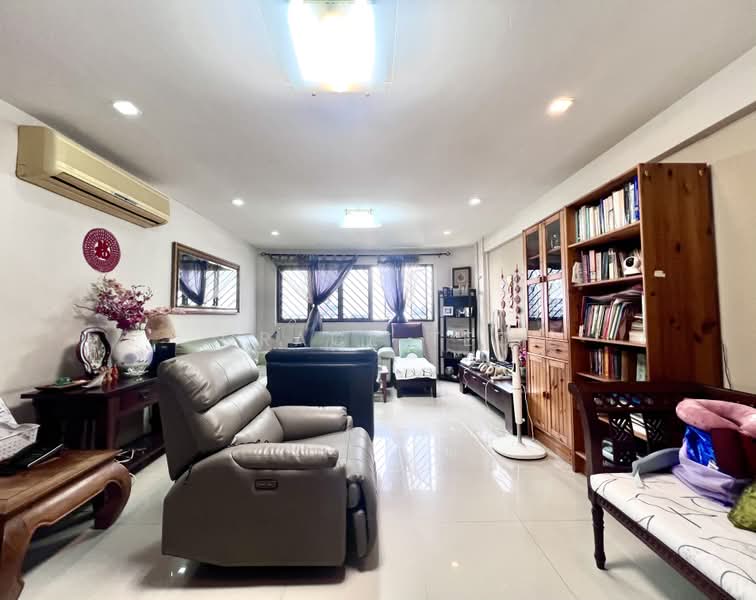 212 Jurong East Street 21, 212 Jurong East Street 21, Room Rental, 1,292 sqft, HDB Flat For Rent, by Grace Teo, 25242801 - PropertyGuru.com.sg
