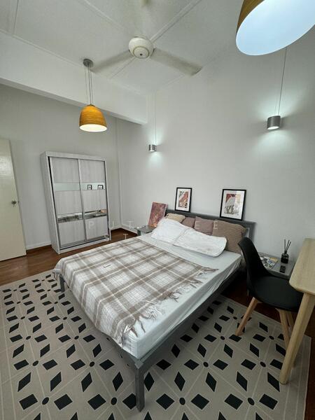 For Rent - Sennett Estate