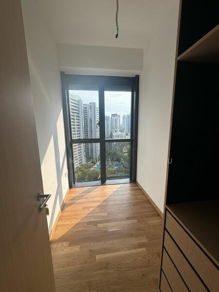 For Rent - Fyve Derbyshire