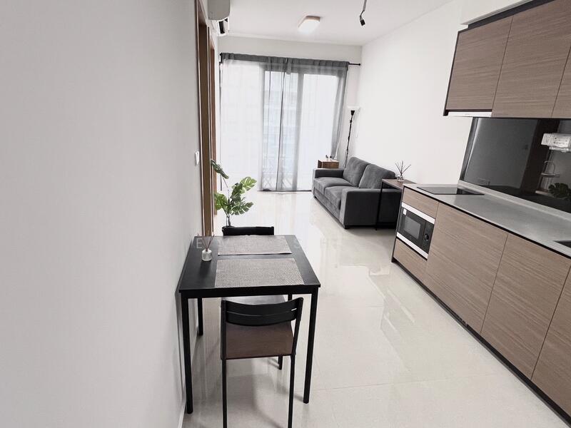 Midwood, 8 Hillview Rise, 1 Bedroom, 484 sqft, Condominium For Rent, by Eve Sho, 25243292 - PropertyGuru.com.sg