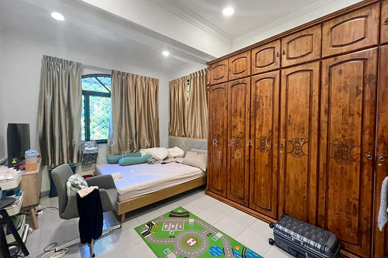 3 Sty Fh Semi D in D21! Prime Location Near Pei Hwa Presbyterian Pri