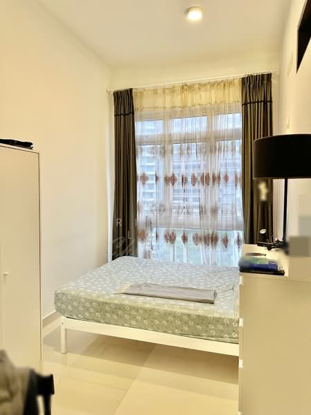 8 Bassein Condominium For Sale at S$ 890,000 | PropertyGuru Singapore