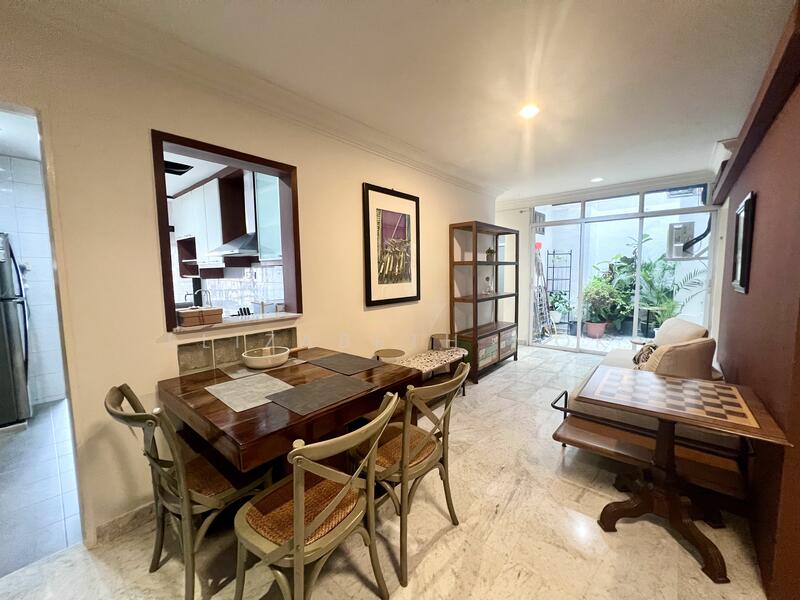 Sixth Avenue Centre, 805 Bukit Timah Road, Tanglin / Holland / Bukit Timah, Room Rental, 100 sqft, Apartment For Rent, by Elizabeth Mok, 25244580 - PropertyGuru.com.sg