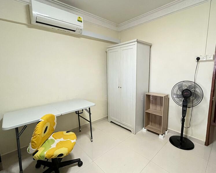 For Rent - 229 Jurong East Street 21