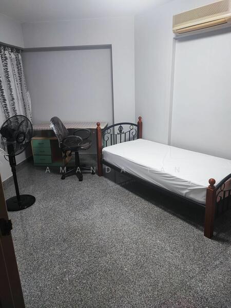 385 Bukit Batok West Avenue 5, 385 Bukit Batok West Avenue 5, Room Rental, 100 sqft, HDB Flat For Rent, by Amanda Tan, 25244812 - PropertyGuru.com.sg