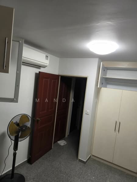 385 Bukit Batok West Avenue 5, 385 Bukit Batok West Avenue 5, Room Rental, 100 sqft, HDB Flat For Rent, by Amanda Tan, 25244812 - PropertyGuru.com.sg