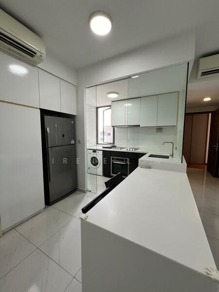 Palm Isles, 40 Flora Drive, 2 Bedrooms, 807 sqft, Condominium For Rent, by Irene Low, 25245309 - PropertyGuru.com.sg