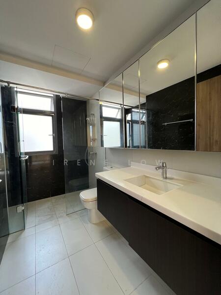 Palm Isles, 40 Flora Drive, 2 Bedrooms, 807 sqft, Condominium For Rent, by Irene Low, 25245309 - PropertyGuru.com.sg