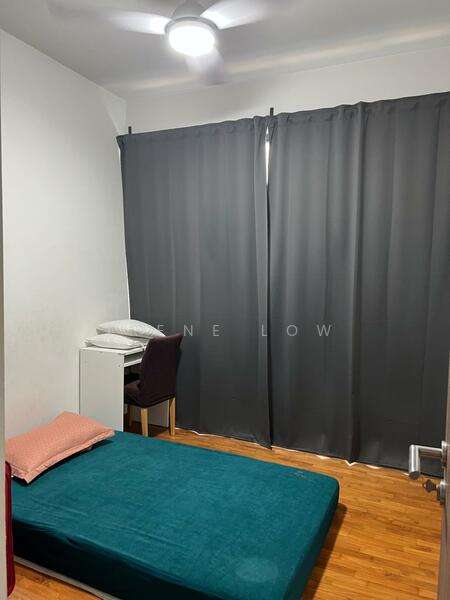 Palm Isles, 40 Flora Drive, 2 Bedrooms, 807 sqft, Condominium For Rent, by Irene Low, 25245309 - PropertyGuru.com.sg