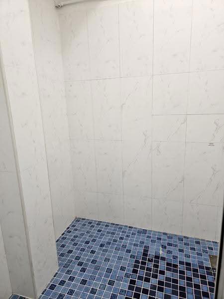 161 Bukit Merah Central, 161 Bukit Merah Central, Alexandra / Commonwealth, 1,581 sqft, Shop / Shophouse For Sale, by Alice Teo, 25245808 - Bathroom - CommercialGuru.com.sg