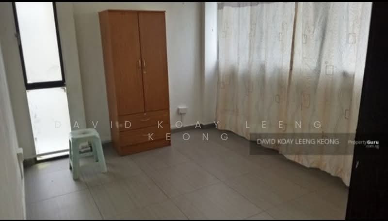 Keng Lee Court, 74A Keng Lee Road, 3 Bedrooms, 1,100 sqft, Walk-up Apartment For Rent, by David Koay Leeng Keong, 25245916 - PropertyGuru.com.sg