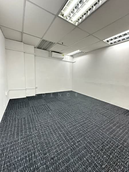 Wcega Plaza, 1 Bukit Batok Crescent, 2,583 sqft, Light Industrial (B1) For Rent, by Cadence Yu, 25245926 - CommercialGuru.com.sg