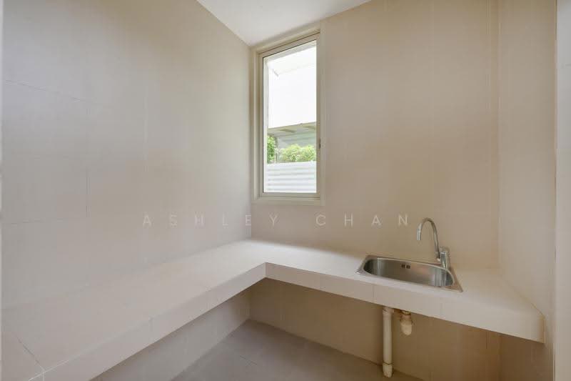 Tudor Close, Tudor Close, Newton / Novena, 5 Bedrooms, 4,671 sqft, Bungalow House For Rent, by Ashley Chan, 25246645 - PropertyGuru.com.sg