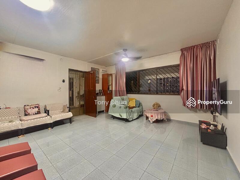 For Sale - 210 Bukit Batok Street 21