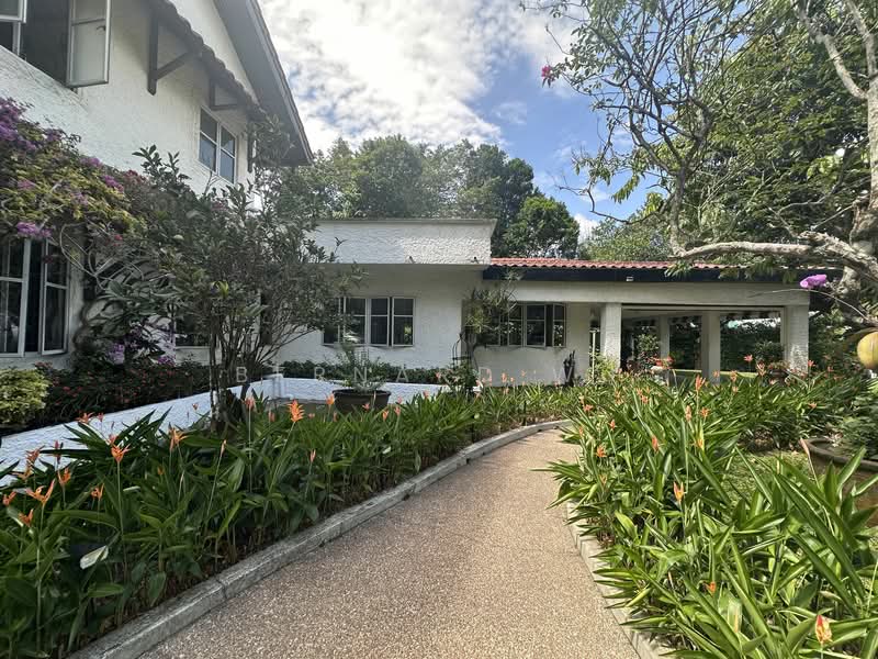 For Sale - Good class Bungalow Bin Tong Park