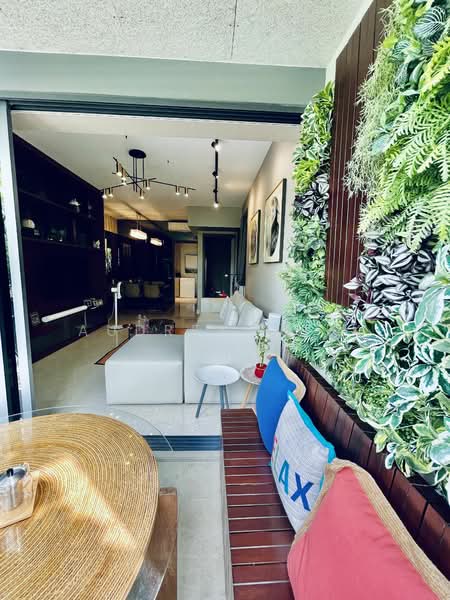 Seaside Residences Condominium For Sale at S$ 3,250,000 | PropertyGuru Singapore