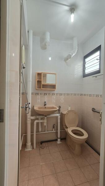 706 Yishun Avenue 5, 706 Yishun Avenue 5, 2 Bedrooms, 732 sqft, HDB Flat For Rent, by Heng Heng, 25247208 - PropertyGuru.com.sg