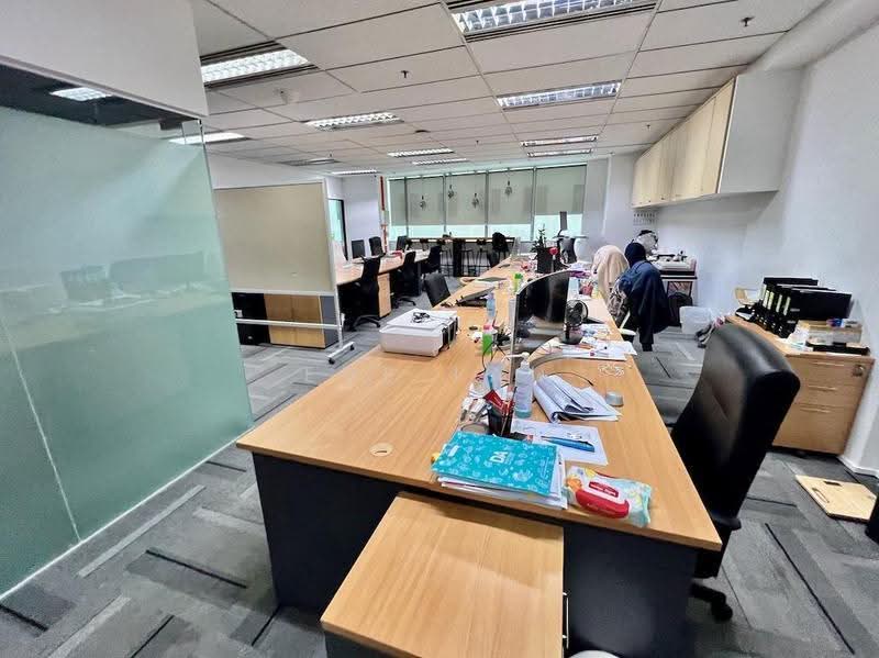 Royal Group Building, 3 Phillip Street, Boat Quay / Raffles Place / Marina, 2,325 sqft, Office For Rent, by Mary Lau, 25247283 - CommercialGuru.com.sg