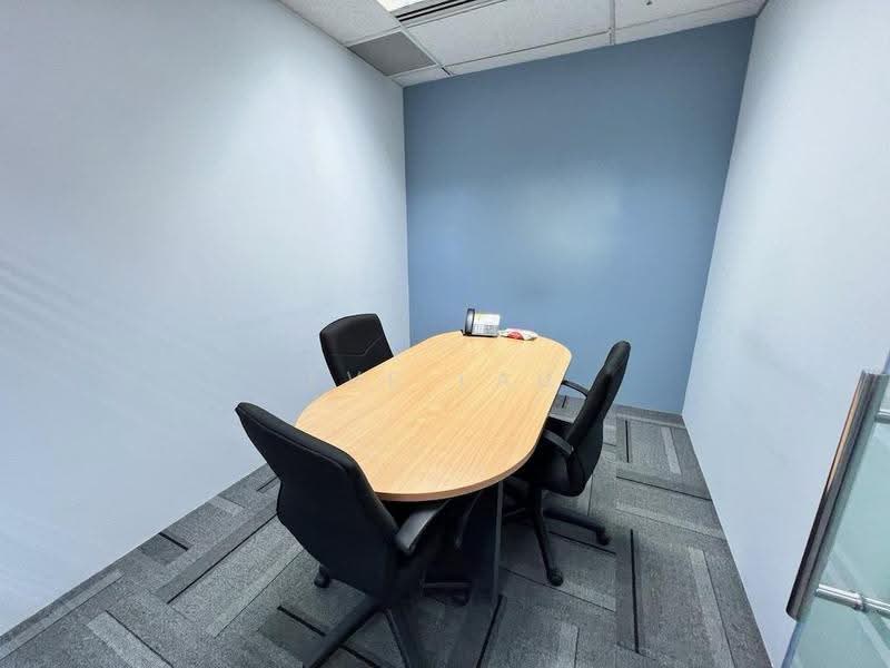 Royal Group Building, 3 Phillip Street, Boat Quay / Raffles Place / Marina, 2,325 sqft, Office For Rent, by Mary Lau, 25247283 - CommercialGuru.com.sg