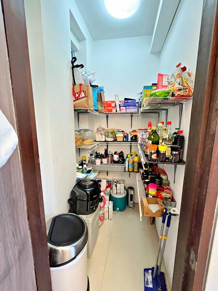 For Rent - Jalan Kakatua Semi-Detached House