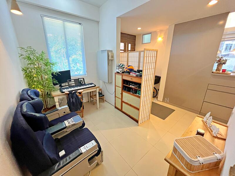 For Rent - Jalan Kakatua Semi-Detached House