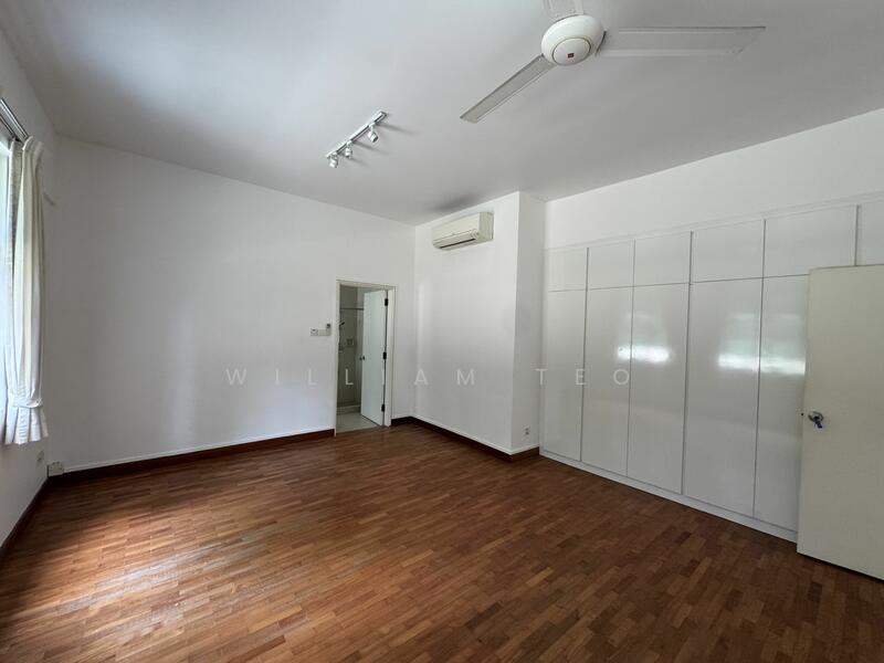 For Rent - La Suisse I
