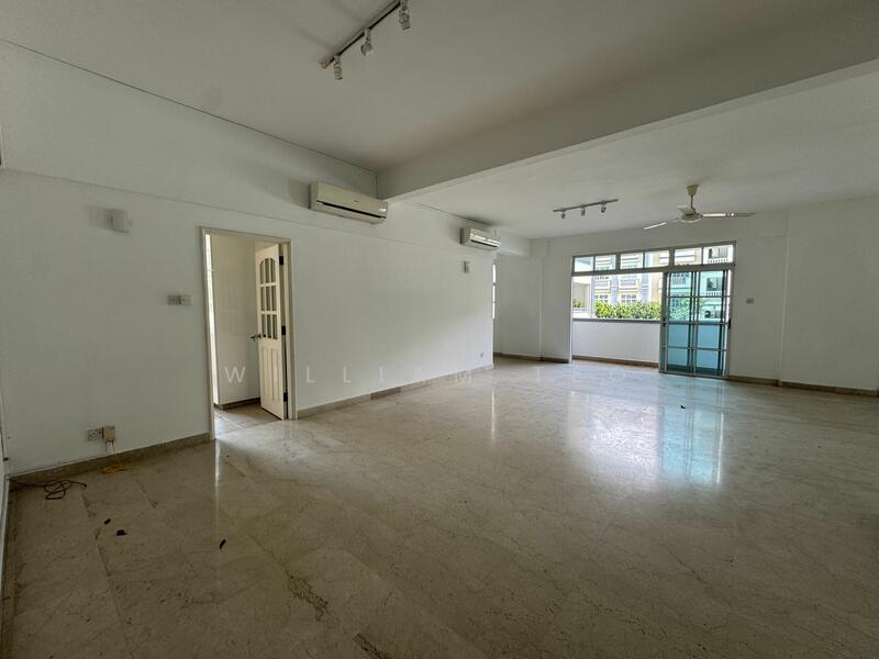 For Rent - La Suisse I