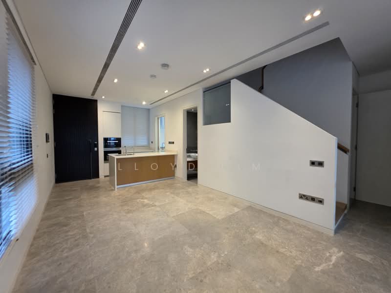 Victoria Park Villas, Victoria Park Grove, 5 Bedrooms, 4,200 sqft, Semi-Detached House For Sale, by Lloyd Lim, 25249079 - PropertyGuru.com.sg