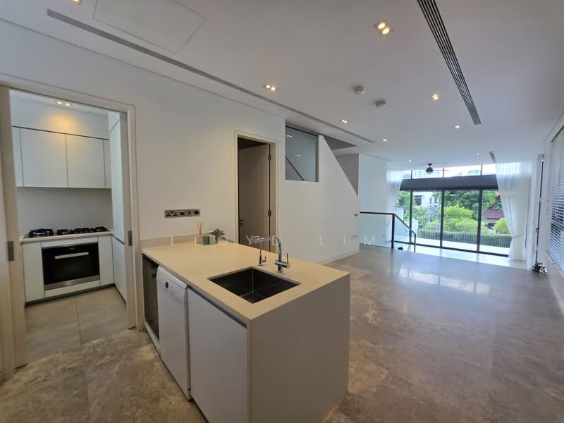 Victoria Park Villas, Victoria Park Grove, 5 Bedrooms, 4,200 sqft, Semi-Detached House For Sale, by Lloyd Lim, 25249079 - PropertyGuru.com.sg