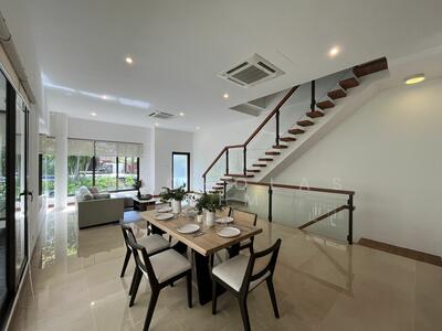 For Sale - Lornie 18