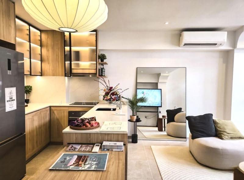 Atlassia, 30 Joo Chiat Place, East Coast / Marine Parade, 3 Bedrooms, 1,292 sqft, Condominium For Sale, by Joanna Yong, 25249356 - Kitchen - PropertyGuru.com.sg