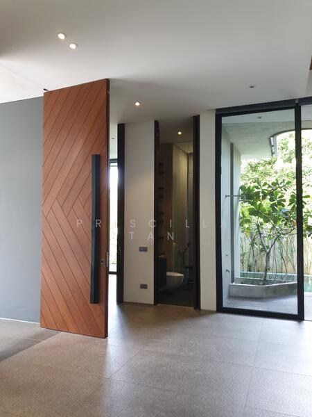 Jalan Naga Sari in Sixth Avenue vicinity, Jalan Naga Sari, 5 Bedrooms, 7,000 sqft, Semi-Detached House For Rent, by Priscilla Tan, 25249684 - PropertyGuru.com.sg